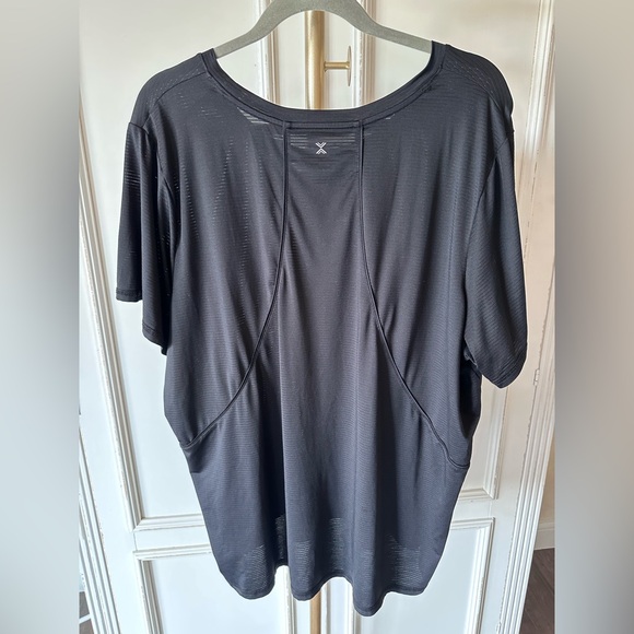 Xersion Black Short Sleeve Tee - CW20 - Picture 3 of 3